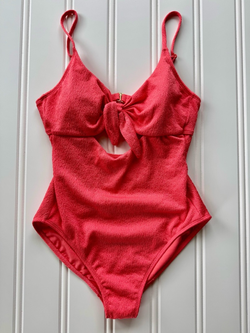 Shade & Shore Coral Knot Front One Piece Padded Swimsuit